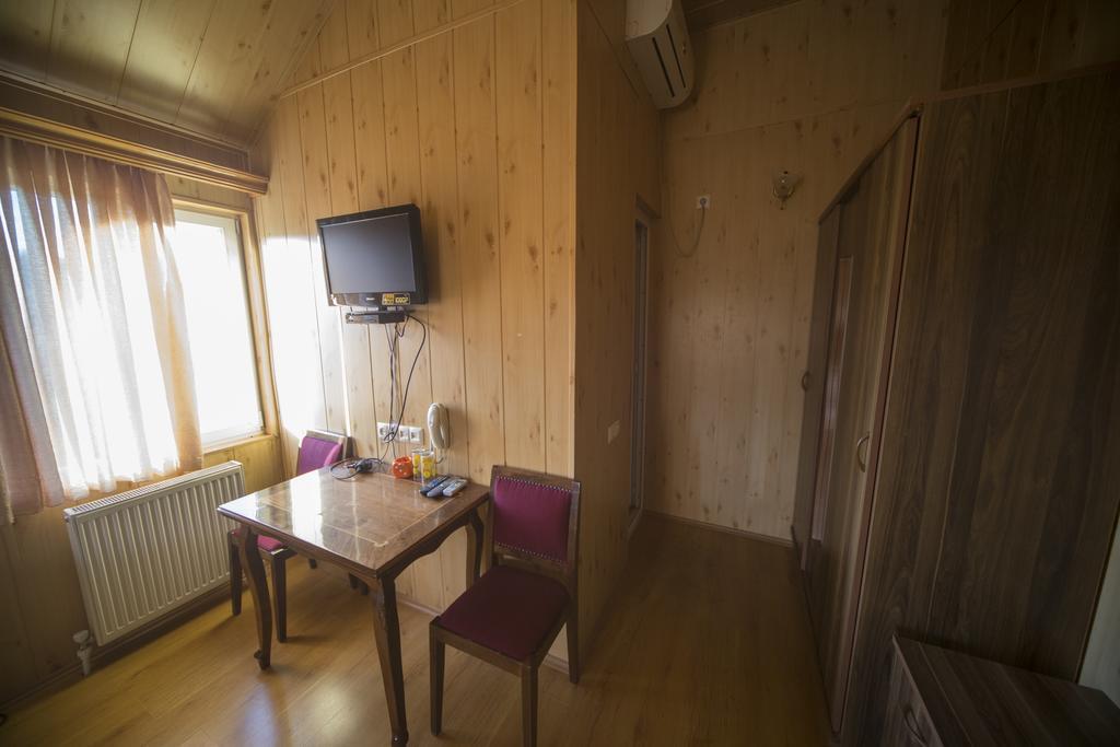 Hotel Nikala Tskhaltubo Extérieur photo