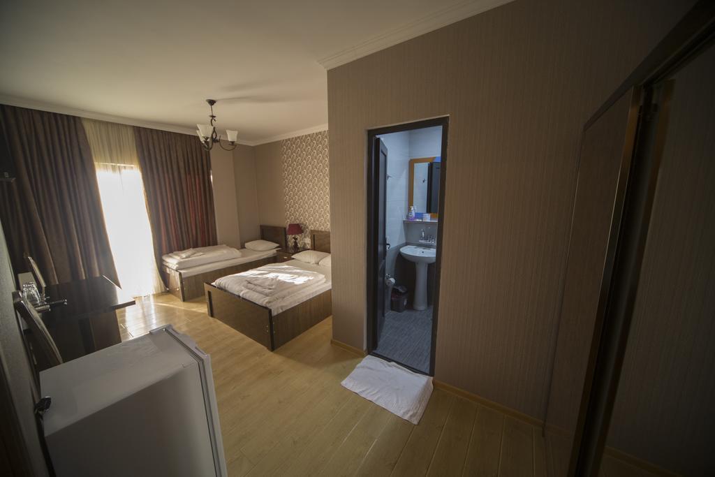 Hotel Nikala Tskhaltubo Extérieur photo