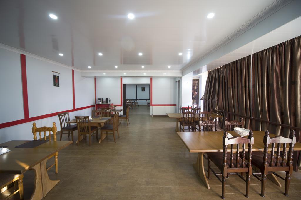 Hotel Nikala Tskhaltubo Extérieur photo
