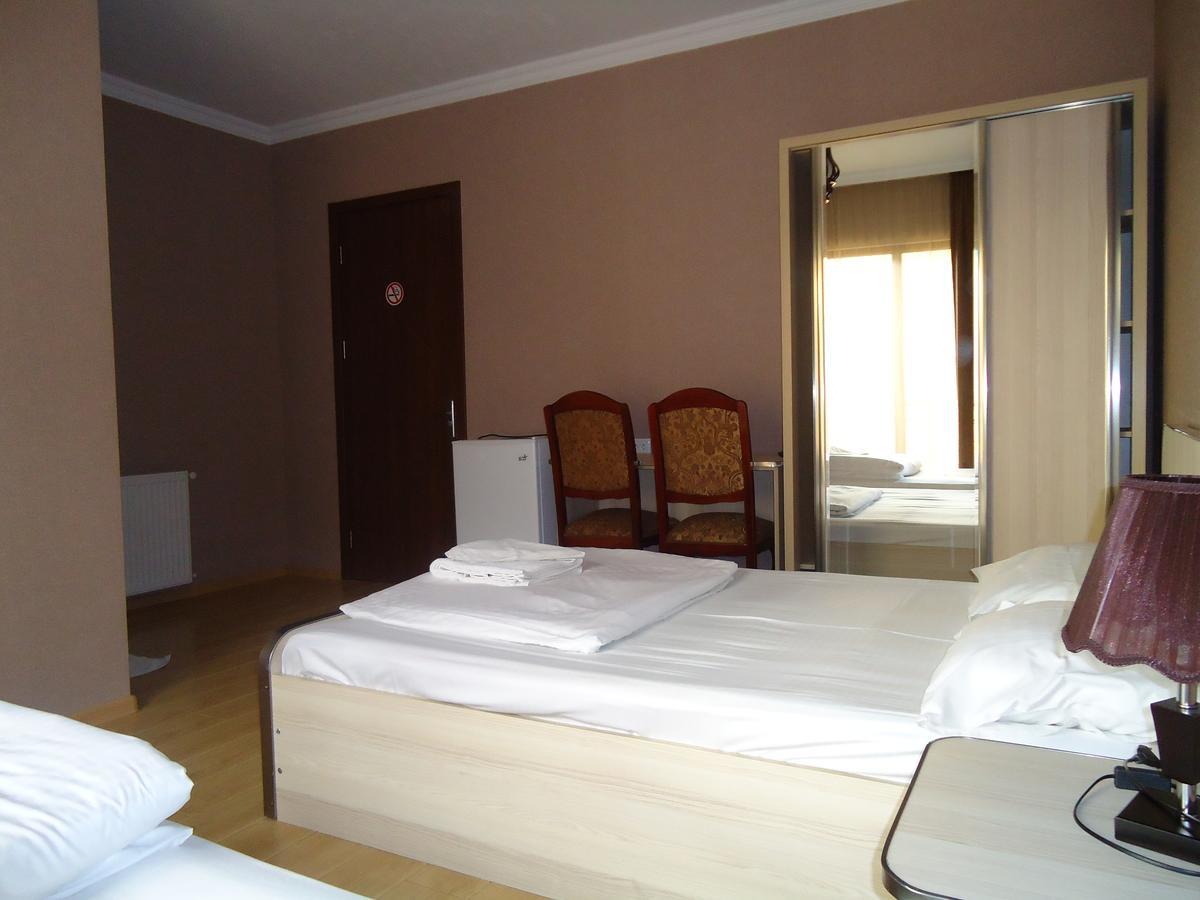 Hotel Nikala Tskhaltubo Extérieur photo