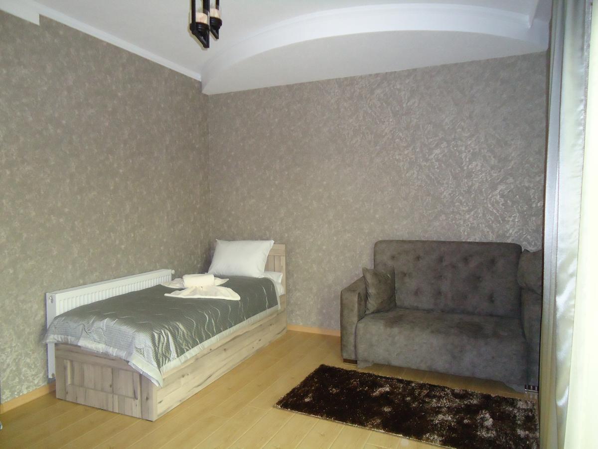 Hotel Nikala Tskhaltubo Extérieur photo