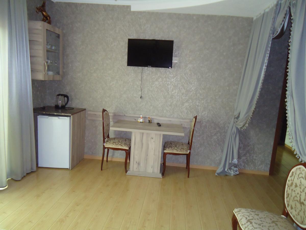 Hotel Nikala Tskhaltubo Extérieur photo